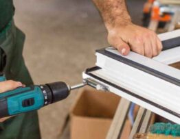 Opravy kování oken a dveří